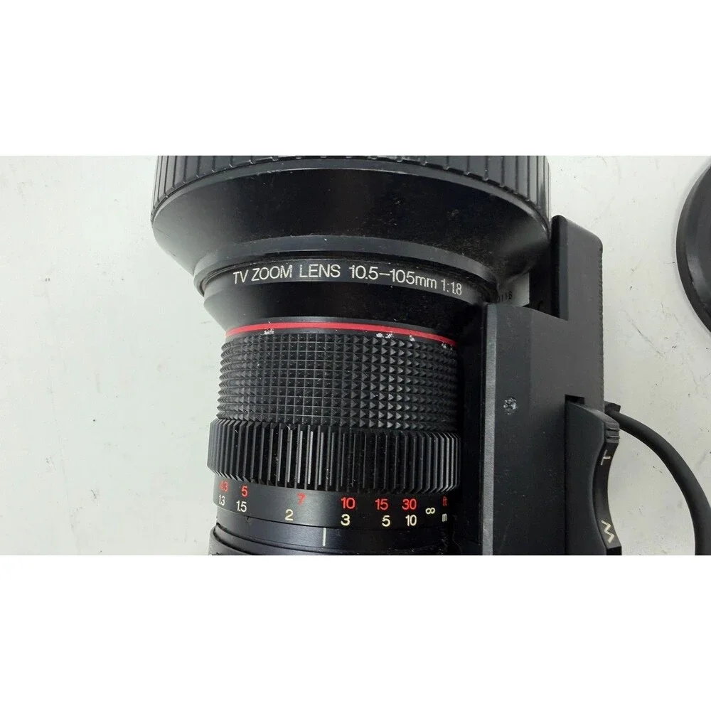 JVC TV Zoom Lens MACRO 10.5-105mm 1:1.8 10X (Dust in the Lens)